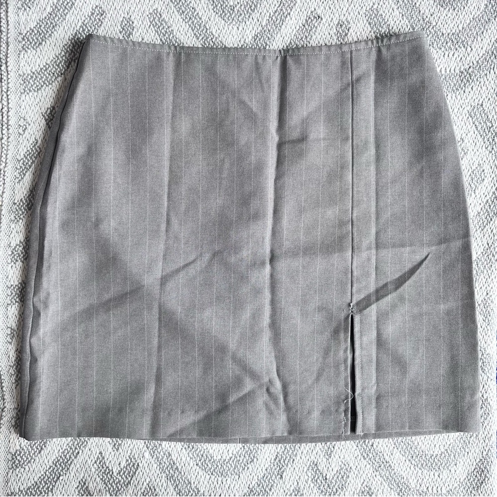 MODERN ESSENTIALS Vintage Juniors Grey White Pinstriped Mini Skirt 9
